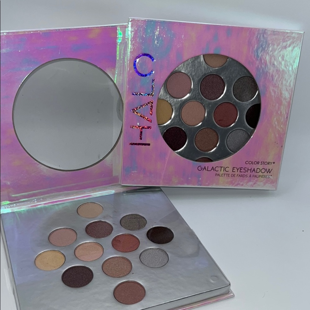 Color Story Galactic Eyeshadow Palette
